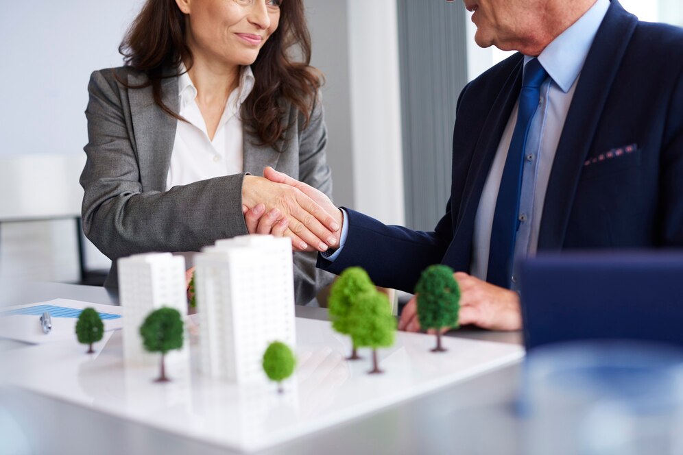 close-up-business-partners-shaking-hands_329181-19270